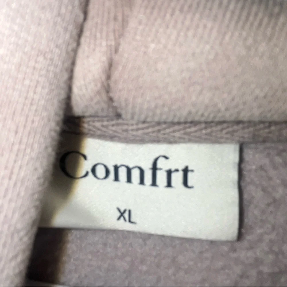 Comfrt signature Hoodie - Picture 3 of 3